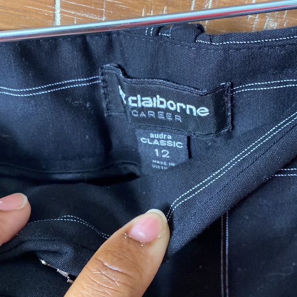 Black career pants - Picture 2 of 6